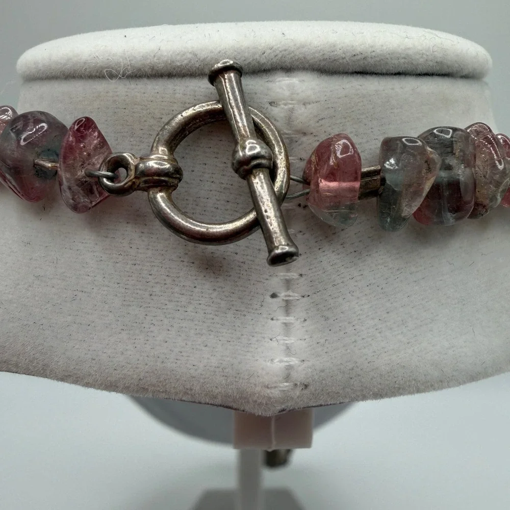 Pink Tourmaline Chip Bead Necklace Silver Tone Rose Flower Pendant Hippie Boho‎